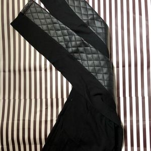 Tights with leather patches